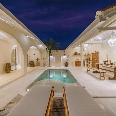 Villa Stella: 2Br Vibrant Mediterranean Oasis Чангу Екстер'єр фото